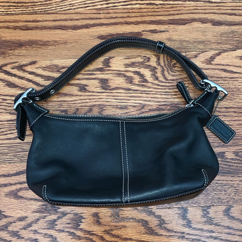 Black Leather Coach Purse EUC